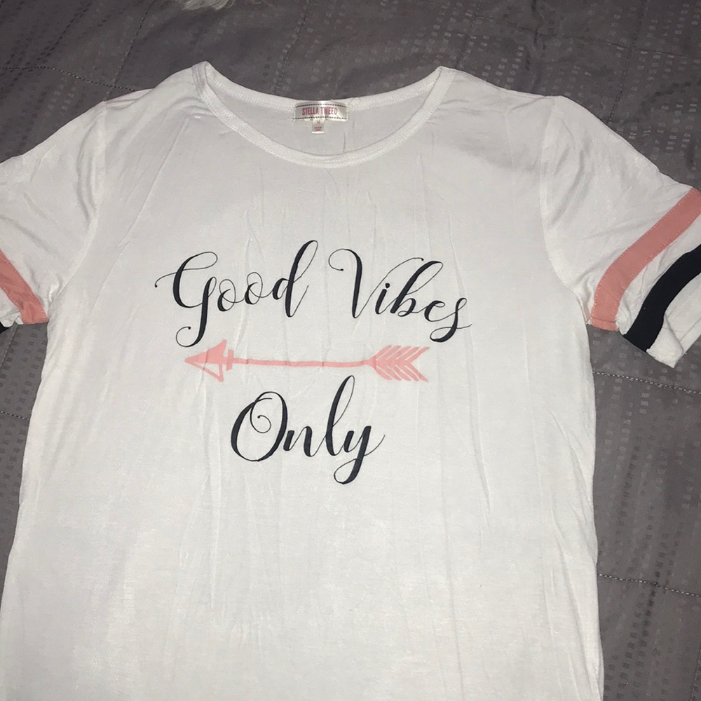 Stella Teed Good Vibes T